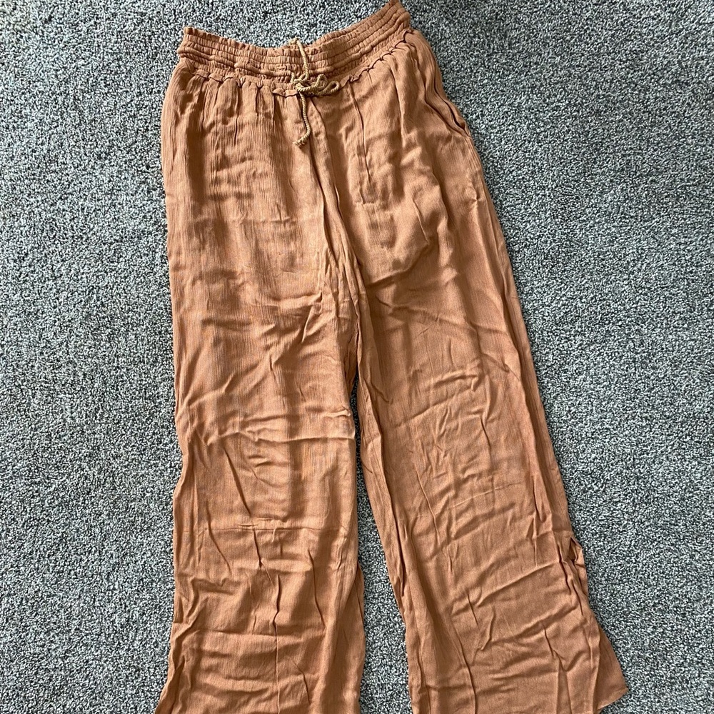 Brand new wide leg pants. Size large
